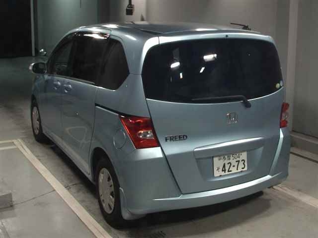 HONDA FREED 2009