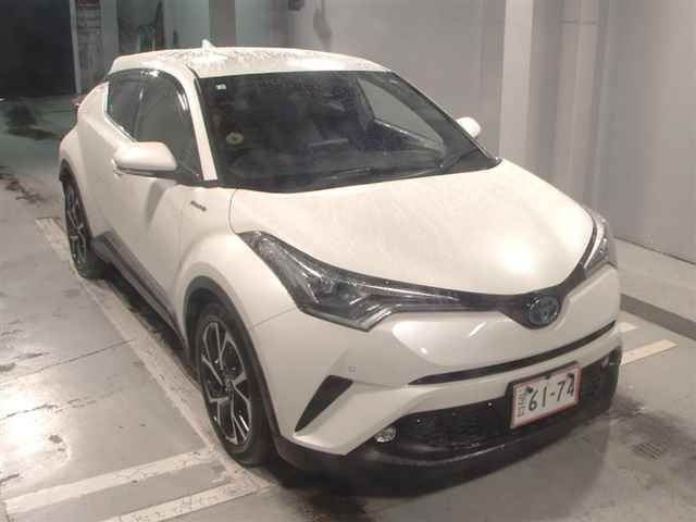 TOYOTA C-HR 2018