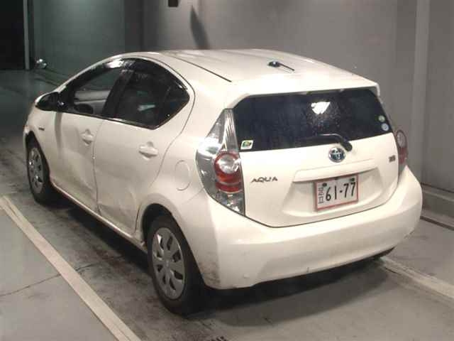 TOYOTA AQUA 2014