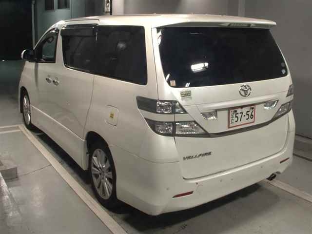 TOYOTA VELLFIRE 2011