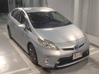 TOYOTA PRIUS 2012