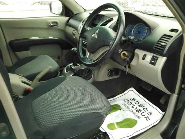 MITSUBISHI TRITON 2008