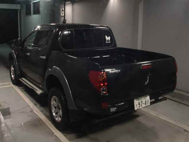 MITSUBISHI TRITON 2008