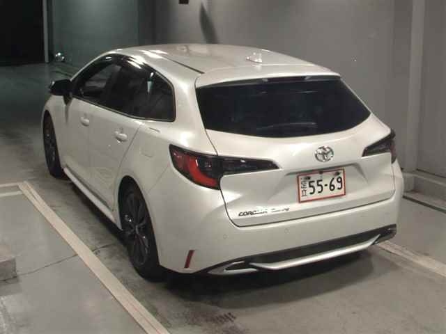 TOYOTA COROLLA TOURING 2024