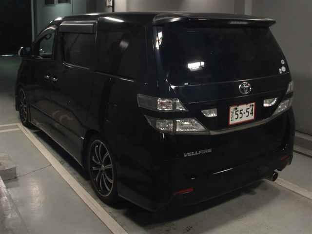 TOYOTA VELLFIRE 2011