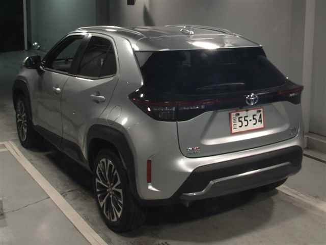 TOYOTA YARIS CROSS 2023