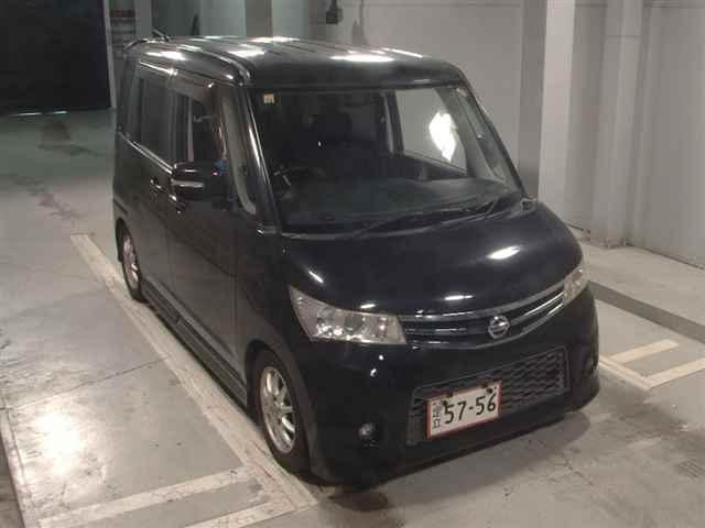 NISSAN ROOX 2010