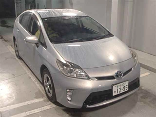 TOYOTA PRIUS 2015