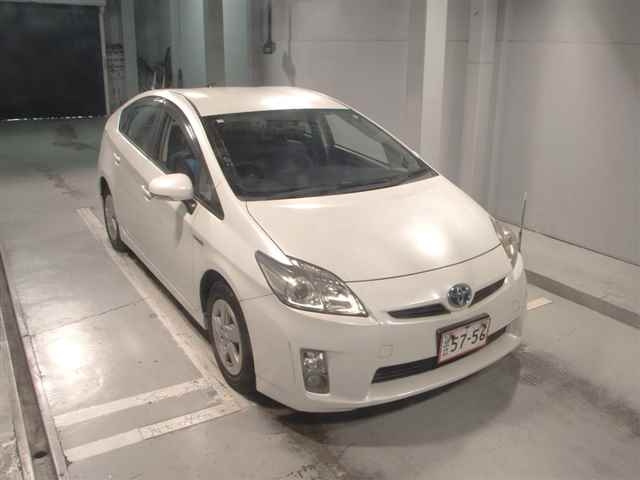 TOYOTA PRIUS 2010