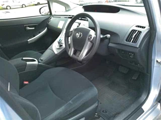 TOYOTA PRIUS 2015