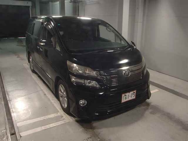 TOYOTA VELLFIRE 2012