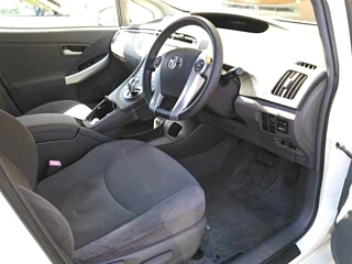 TOYOTA PRIUS 2011