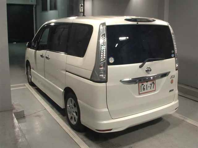 NISSAN SERENA 2012
