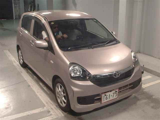 TOYOTA PIXIS EPOCH 2014