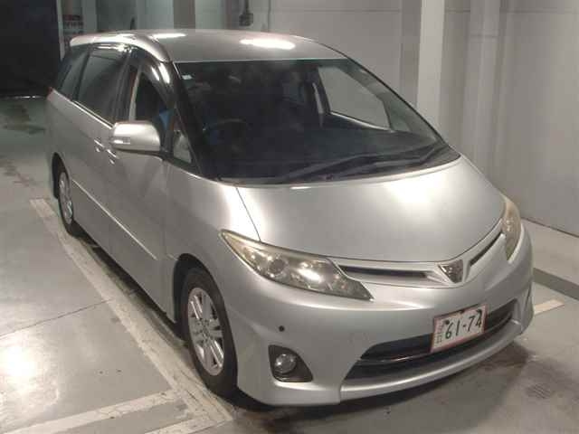 TOYOTA ESTIMA 2009