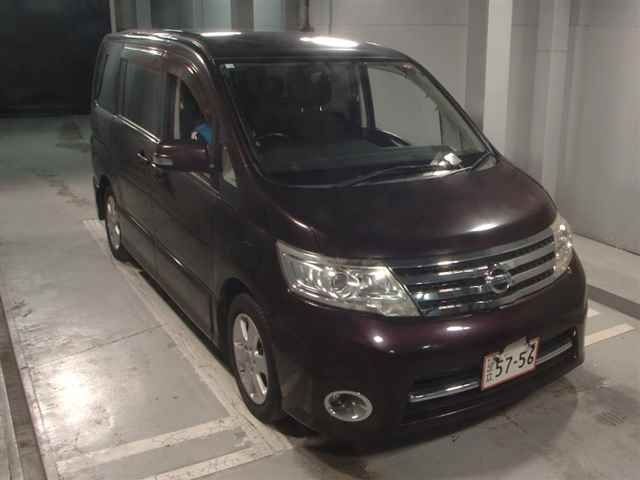 NISSAN SERENA 2010