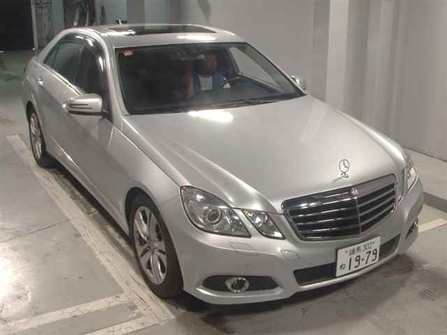 MERCEDES BENZ E CLASS 2010
