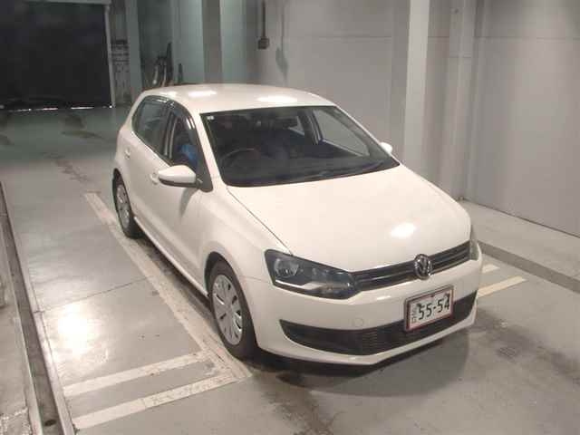 VOLKSWAGEN POLO 2011