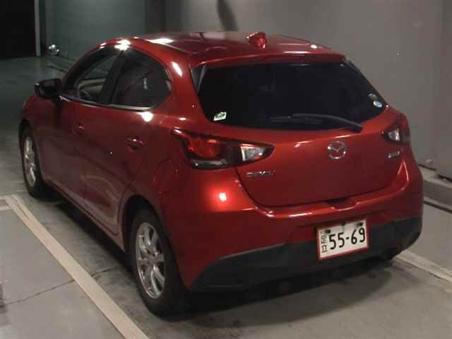 MAZDA DEMIO 2017