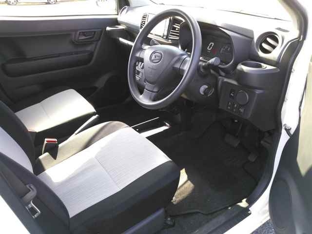 DAIHATSU MIRA E S 2020
