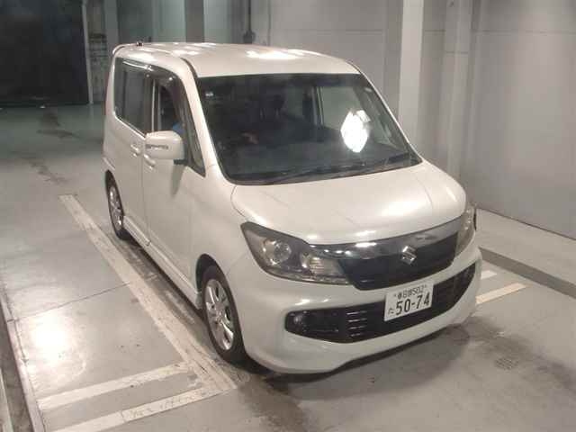 SUZUKI SOLIO 2013
