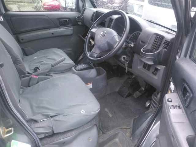 NISSAN CLIPPER VAN 2013