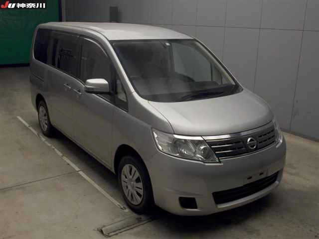 NISSAN SERENA 2010