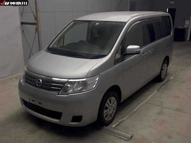 NISSAN SERENA 2010