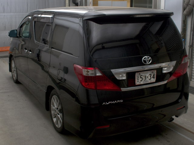 TOYOTA ALPHARD 2011