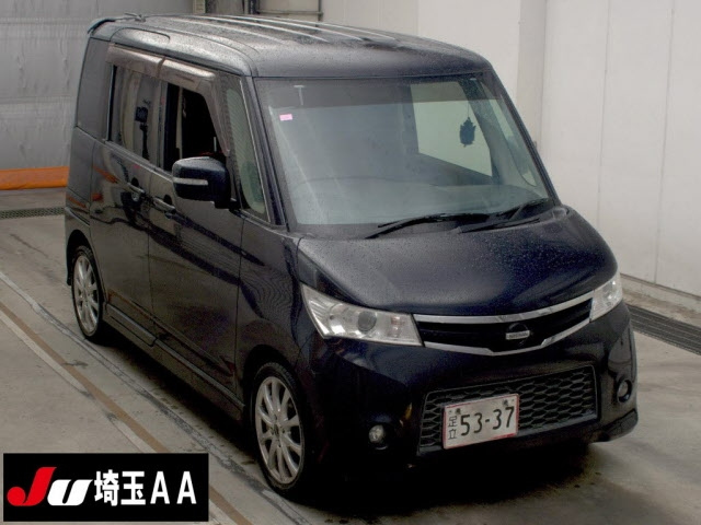 NISSAN ROOX 2012