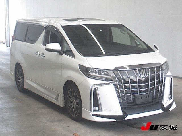 TOYOTA ALPHARD 2018