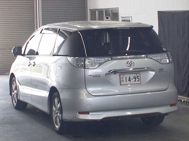 TOYOTA ESTIMA HYBRID 2010