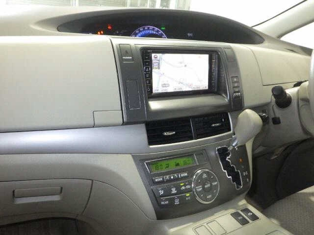 TOYOTA ESTIMA HYBRID 2010