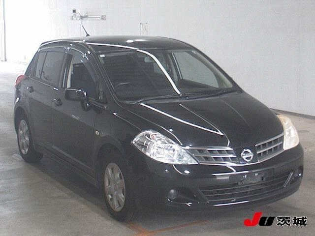 NISSAN TIIDA 2010
