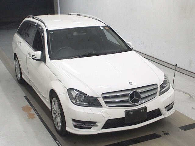 MERCEDES BENZ C CLASS WAGON 2014