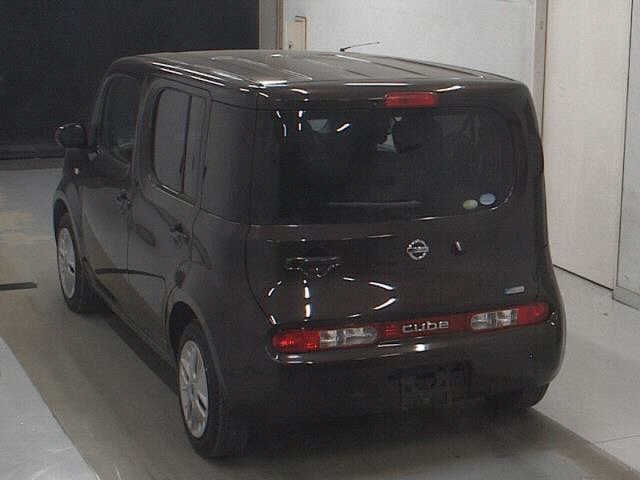 NISSAN CUBE 2010