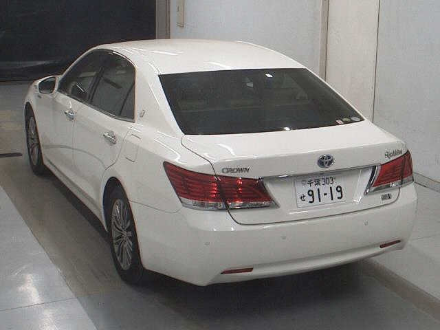 TOYOTA CROWN 2013