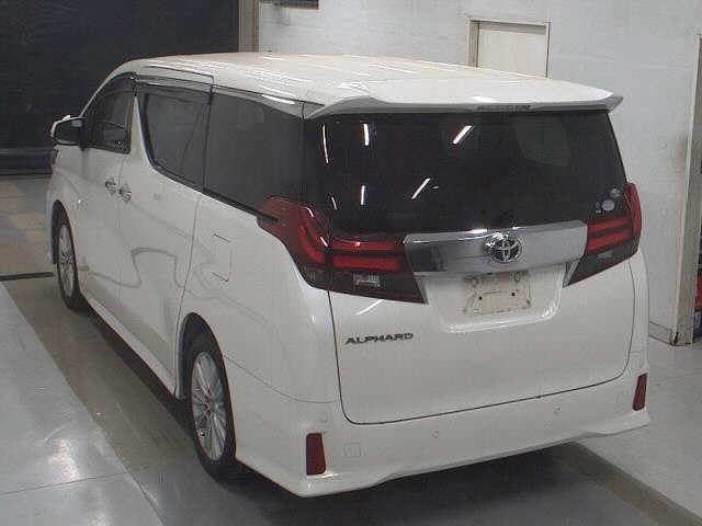 TOYOTA ALPHARD 2015