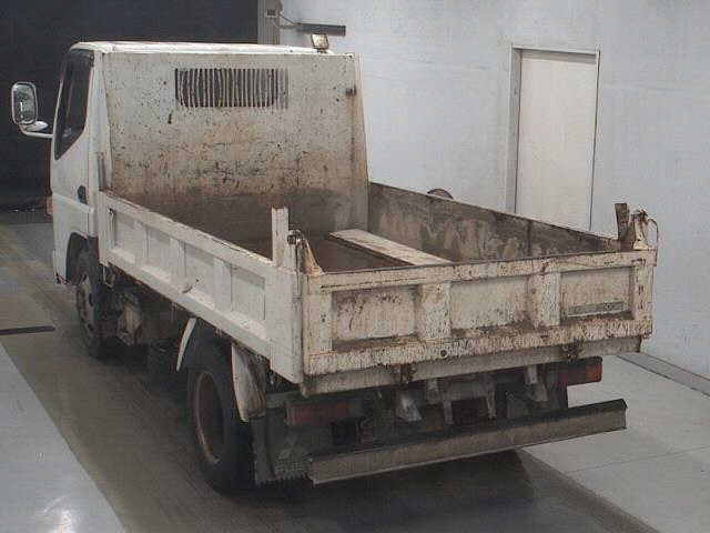 MITSUBISHI CANTER 2016
