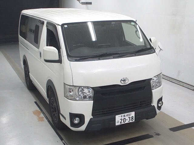 TOYOTA REGIUS ACE VAN 2015