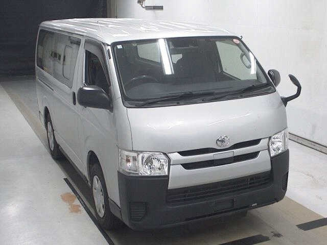 TOYOTA REGIUS ACE VAN 2018