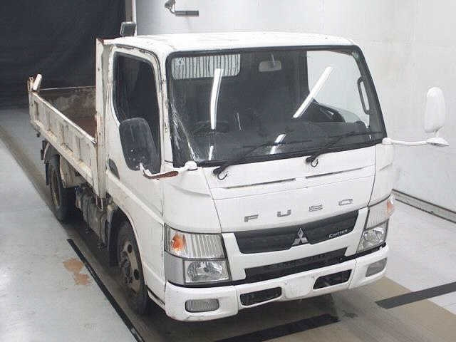 MITSUBISHI CANTER 2016