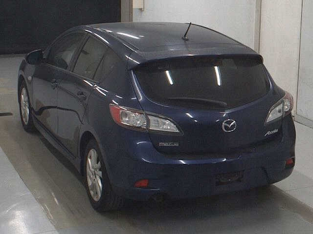 MAZDA AXELA 2012