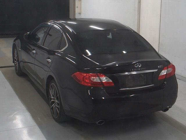 NISSAN FUGA 2010