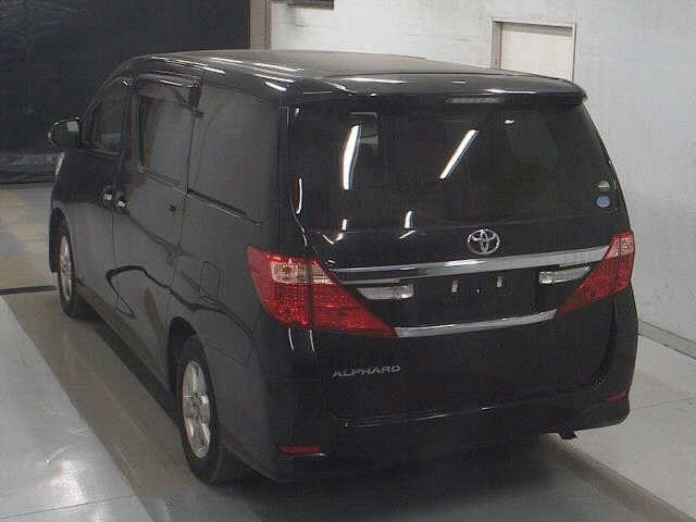 TOYOTA ALPHARD 2014