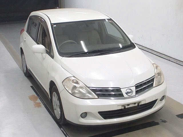 NISSAN TIIDA 2008