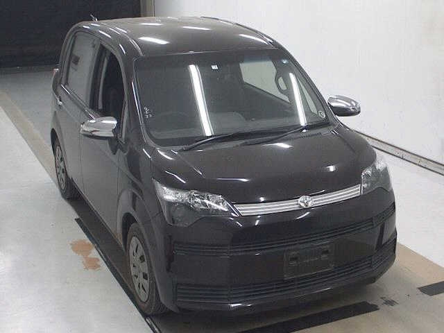 TOYOTA SPADE 2014