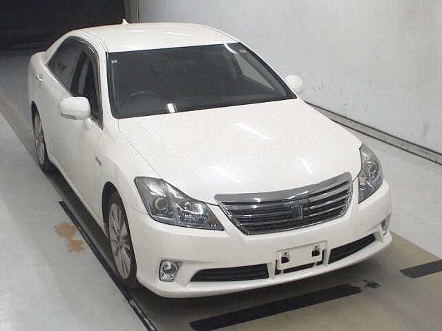 TOYOTA CROWN 2012