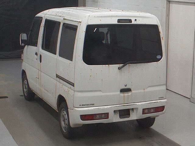 MITSUBISHI MINICAB VAN 2013