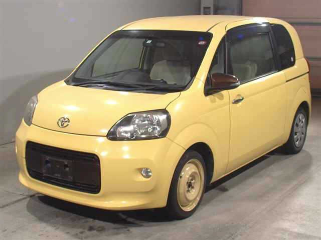TOYOTA PORTE 2014